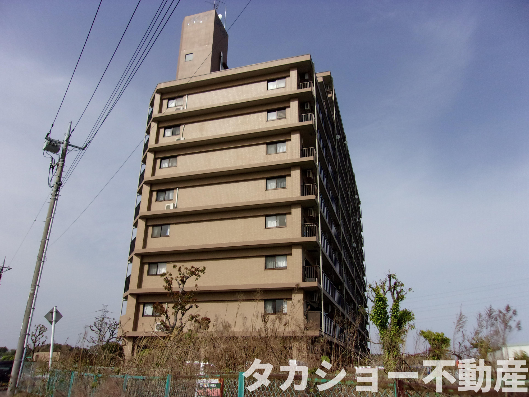 メヌエット八壱の外観