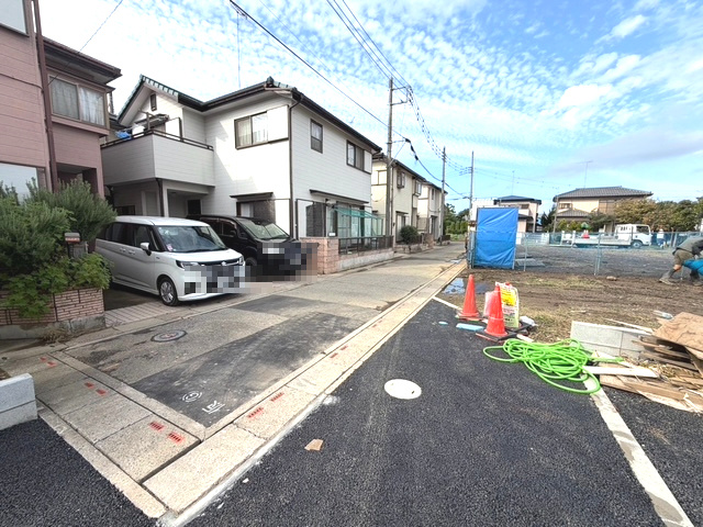 幸手市上高野第9　1号棟　前面道路