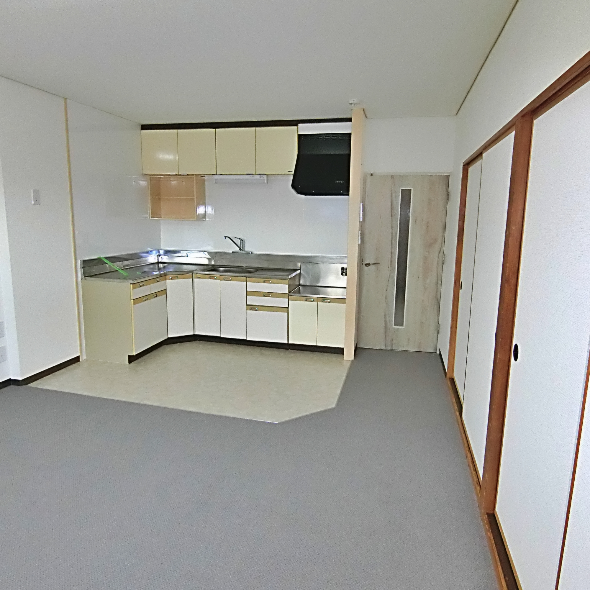 室蘭市高砂町2丁目31-23　財形第19高砂コーポ507の居間・リビング