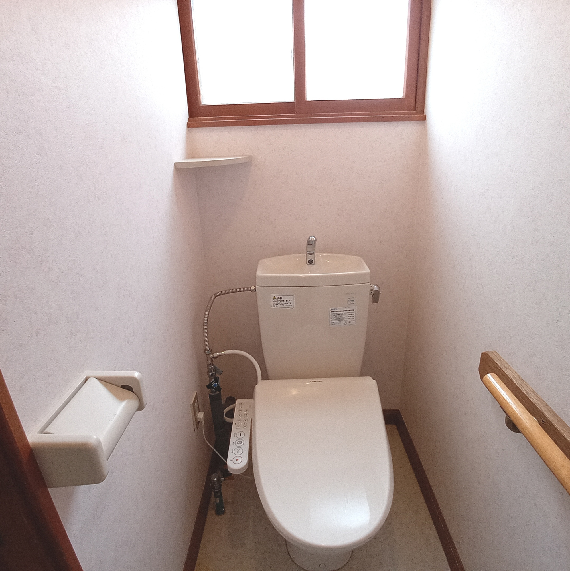 室蘭市柏木町19-10　中古住宅のトイレ