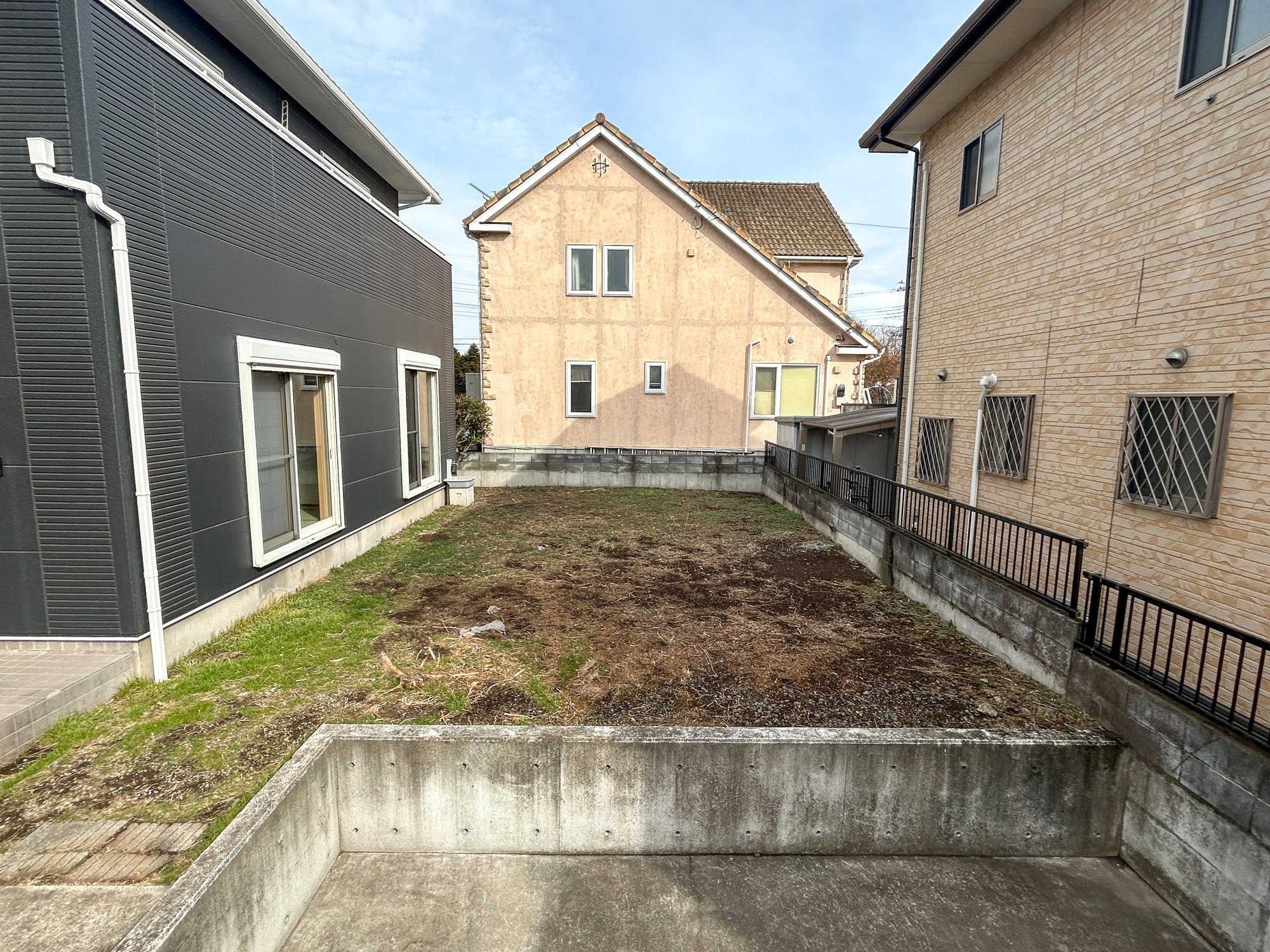伊勢崎市西久保町1丁目　中古物件の庭|お庭での家庭菜園・ガーデニングを通じて、お子様と一緒に育てていくと、思い出も増えていきそうですね♪