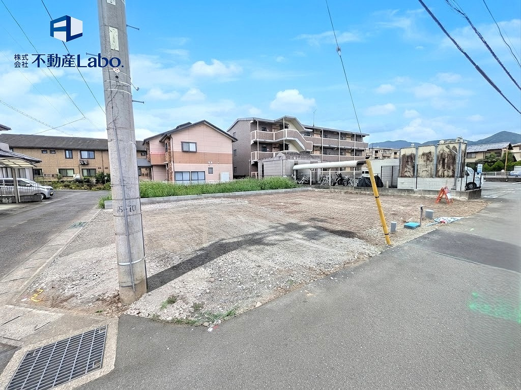 リナージュ　富士市柚木第1期　全1棟の前面道路含む現地写真|現在建築中♪
完成後の新生活をイメージしながらご見学いただけます♪
