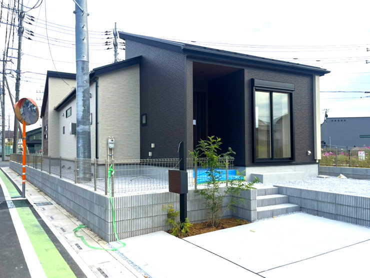 久喜市西大輪（全2棟）2号棟　外観