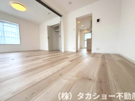 サニーホームズ検見川　1号棟の居間・リビング