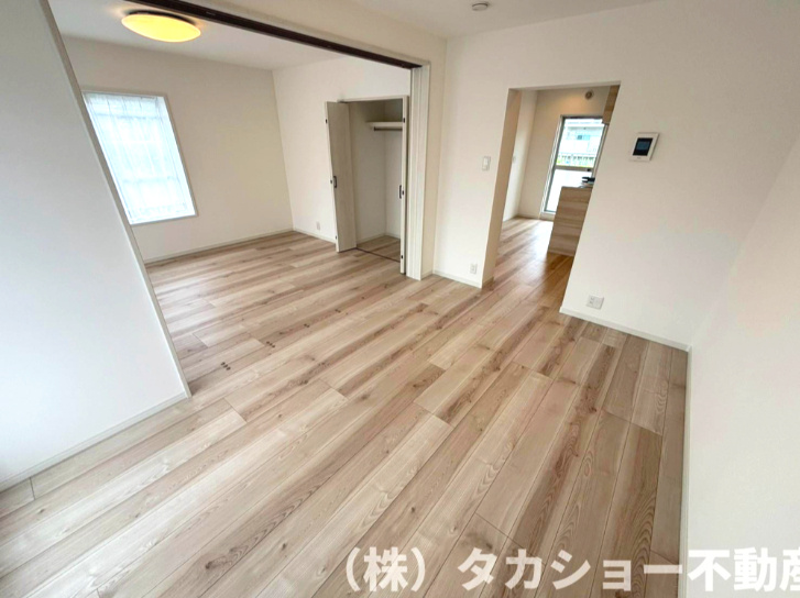 サニーホームズ検見川　1号棟の居間・リビング
