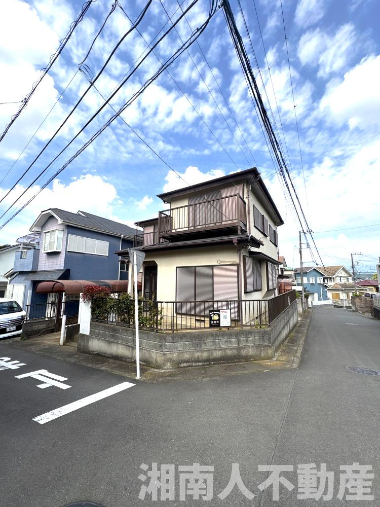 小田原市小竹　中古戸建の前面道路含む現地写真|前面道路含む現地写真です