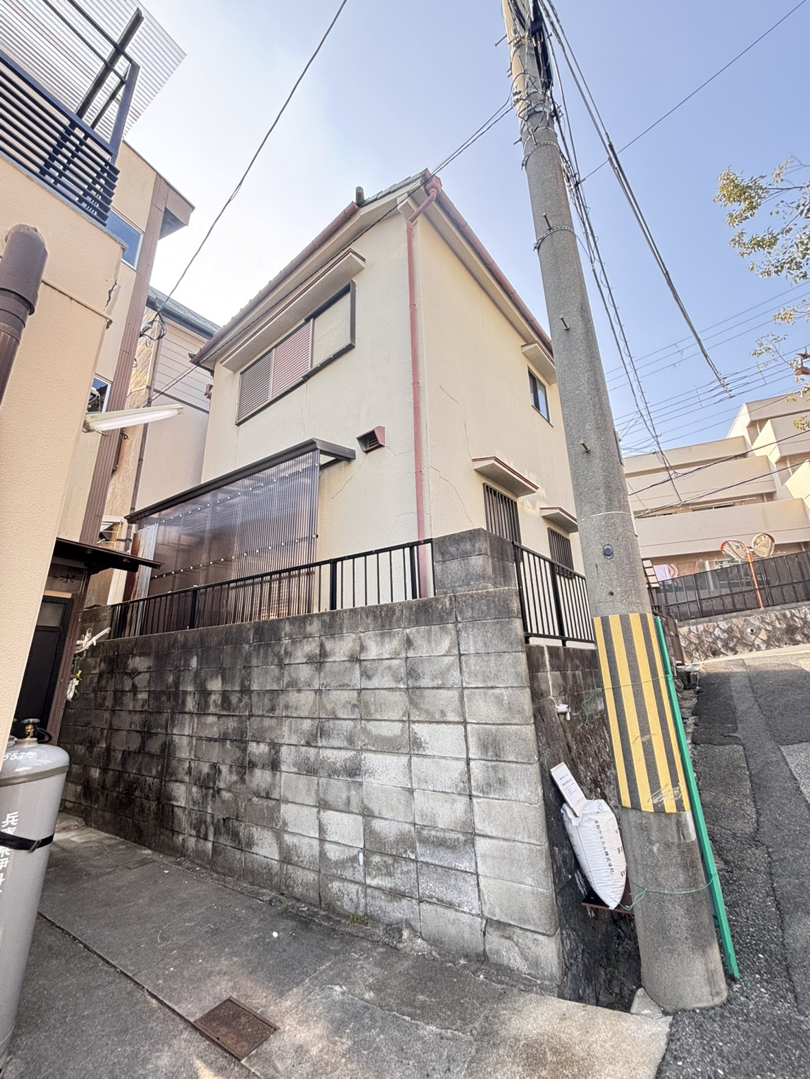 篠原台　建物付き土地の外観|■東側からの現地写真となります。