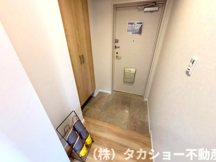 ライオンズガーデン千葉東の玄関