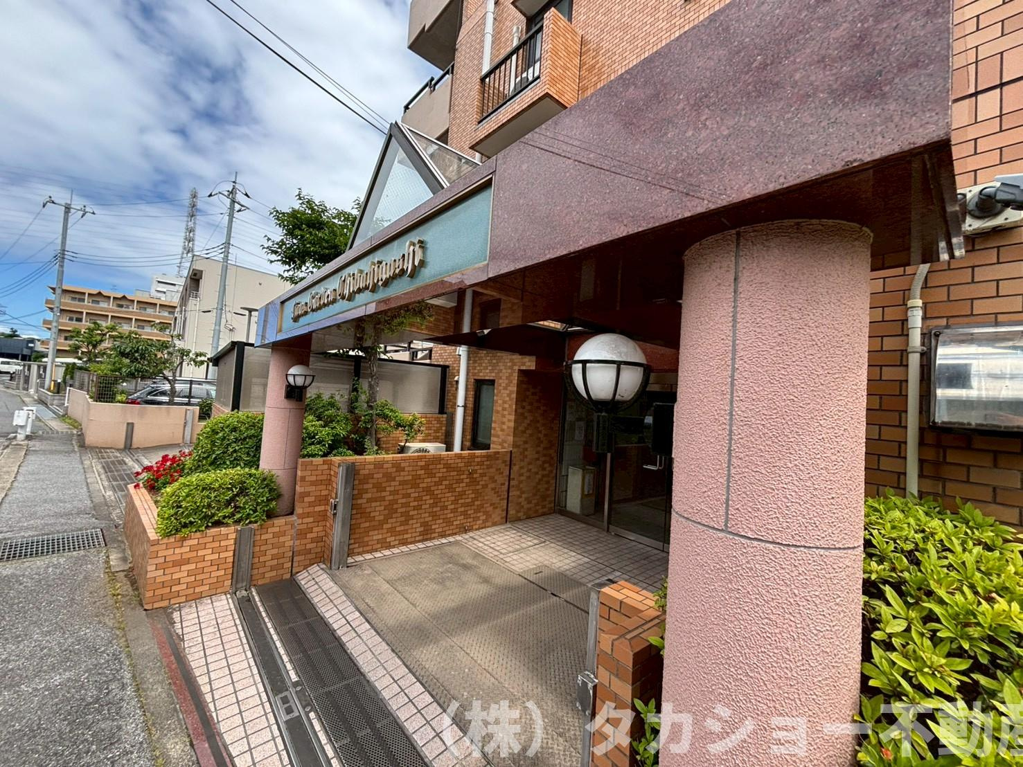 ライオンズガーデン千葉東のエントランス