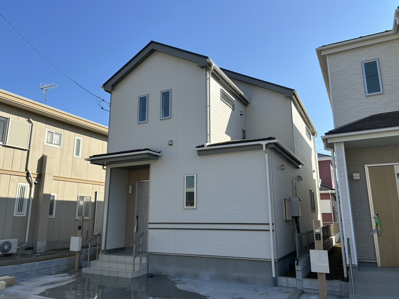 【外観】守谷市薬師台7丁目16番　C号棟