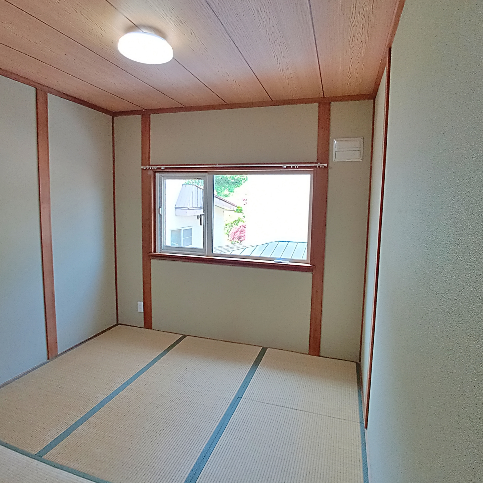 室蘭市絵鞆町3丁目6-7　収益戸建の和室