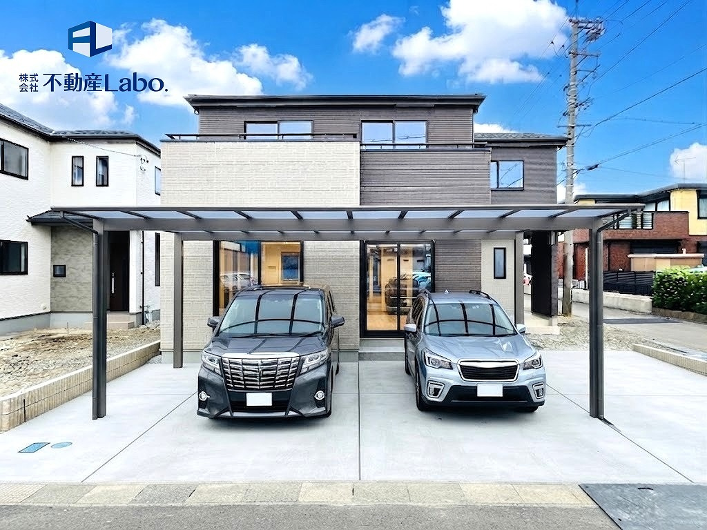 ハートフルタウン　駿河区登呂6丁目26番　～全3棟～　のその他|●外構CG●
 外観写真のカーポート、車はCGでイメージとなります。別途、追加工事でカーポートの設置も可能です♪