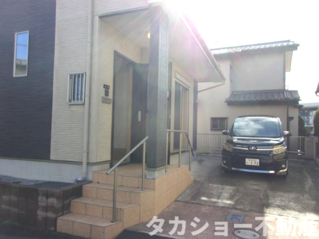 市原市古市場　中古戸建の駐車場