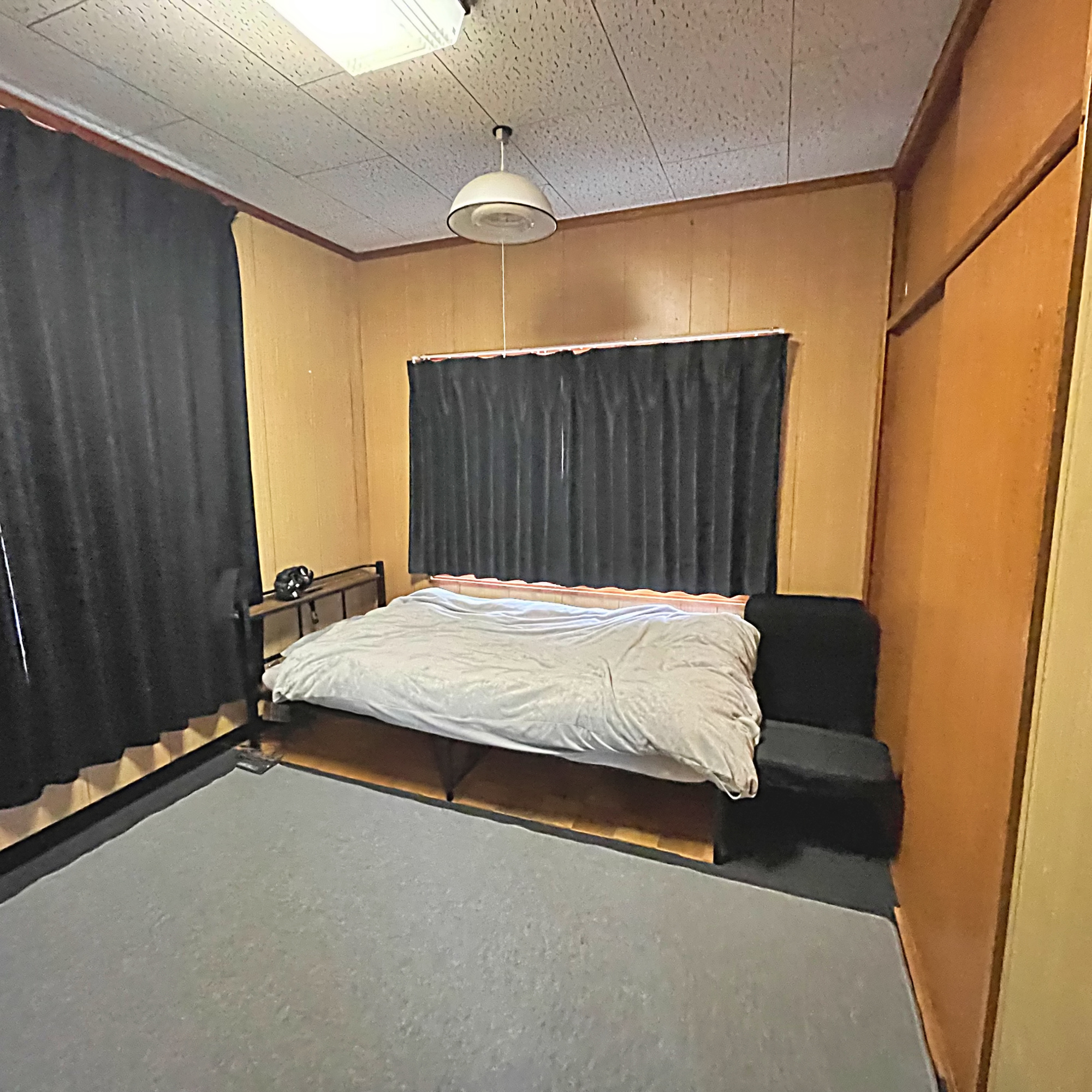 登別市新生町6丁目6-1　中古住宅の洋室