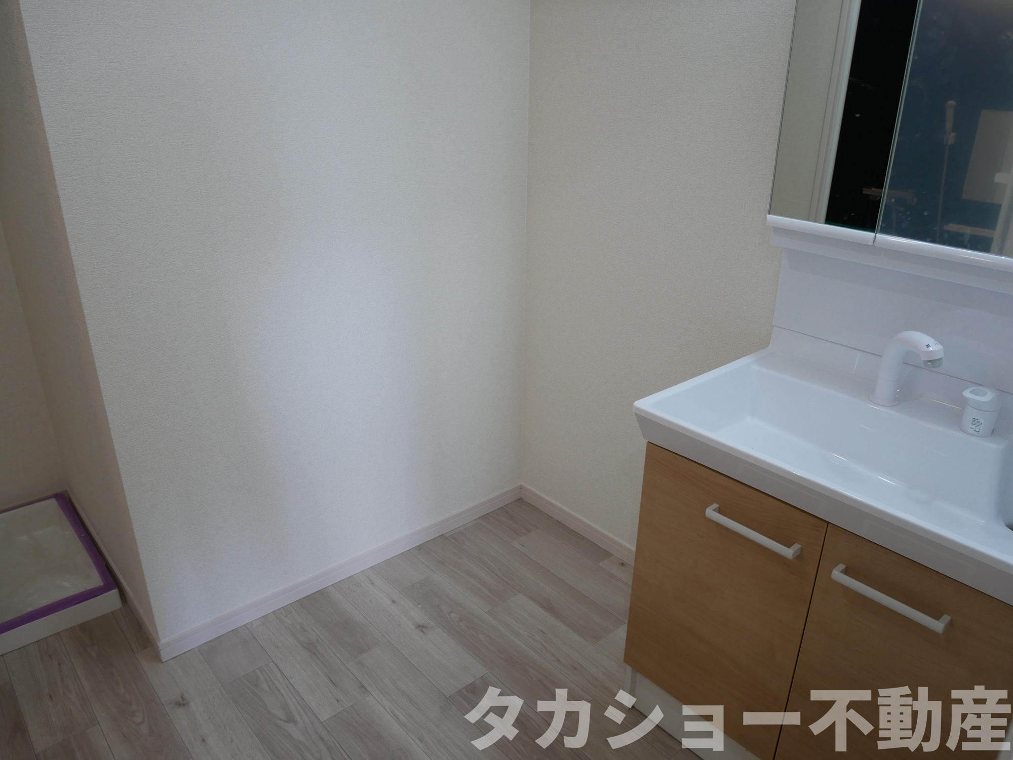 ハイム若草の独立洗面台|独立洗面台、朝の身支度には欠かせません