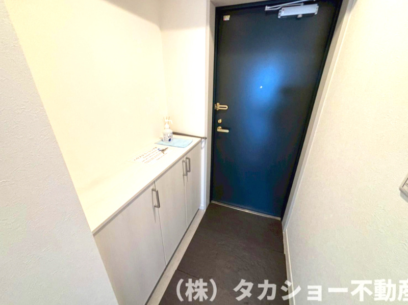 ロイヤルステージ東千葉の玄関