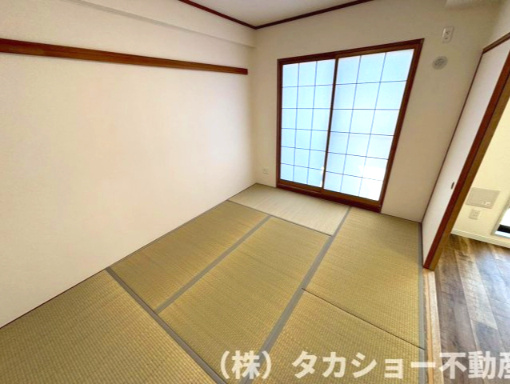 ロイヤルステージ東千葉の和室