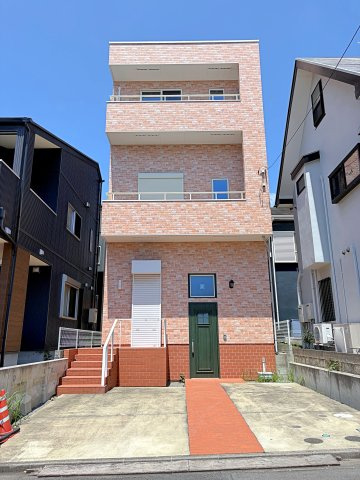 藤沢市柄沢二丁目戸建の外観