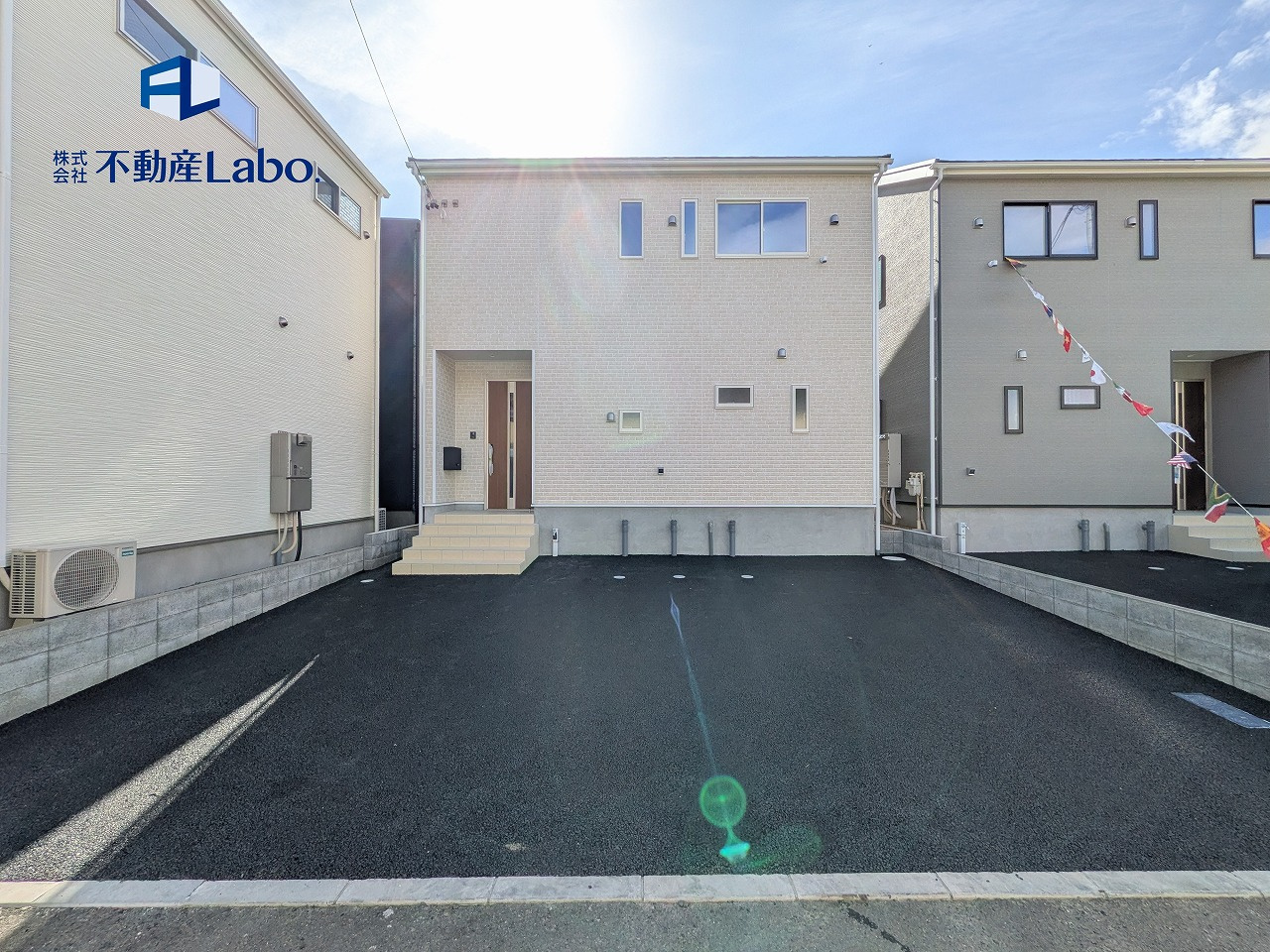 クレイドルガーデン　清水区江尻台町第3　全2棟の外観|～本日ご見学が可能です～ 土日祝日はもちろん、平日のお仕事終わりのお時間でもご内覧可能です♪ ご見学ご希望がございましたらお気軽にご相談ください！ お問い合わせは、054-291-5201まで♪