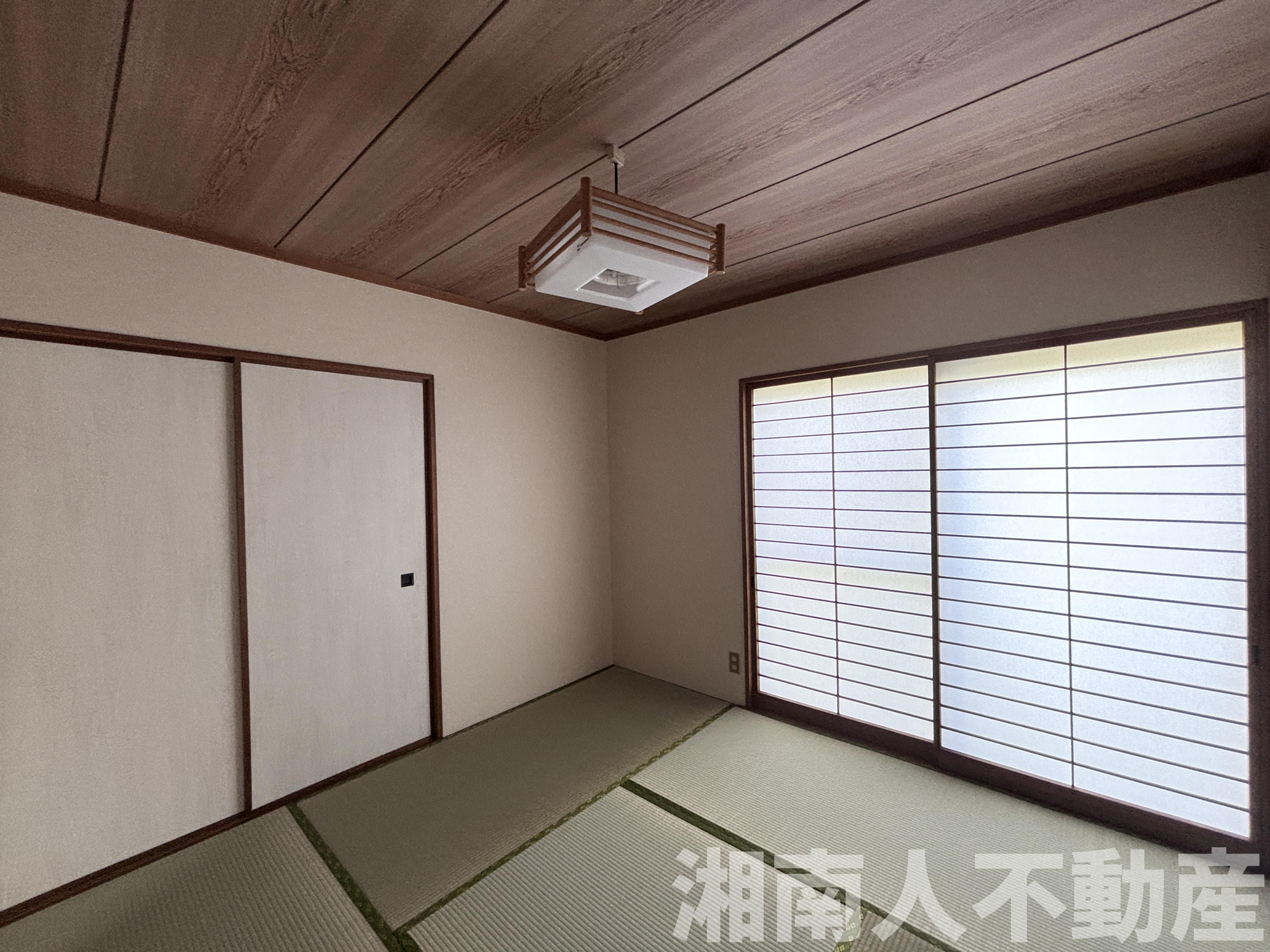 茅ケ崎市浜須賀４－１２戸建の和室|来客時にも便利な和室付き