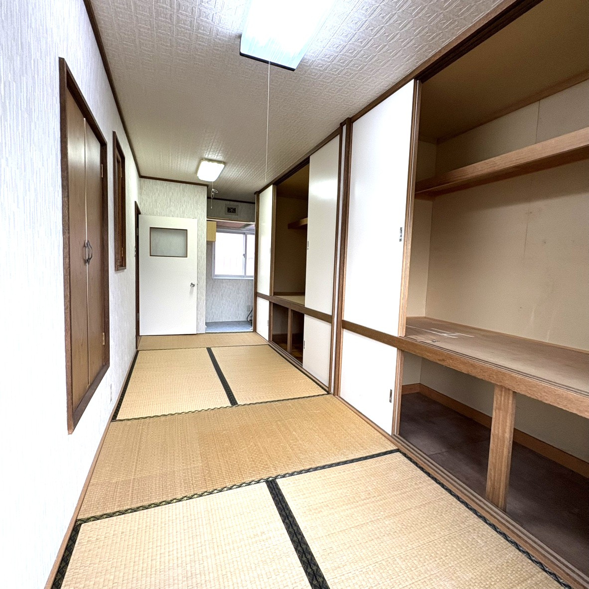 室蘭市水元町4-21　中古住宅の和室|2階
