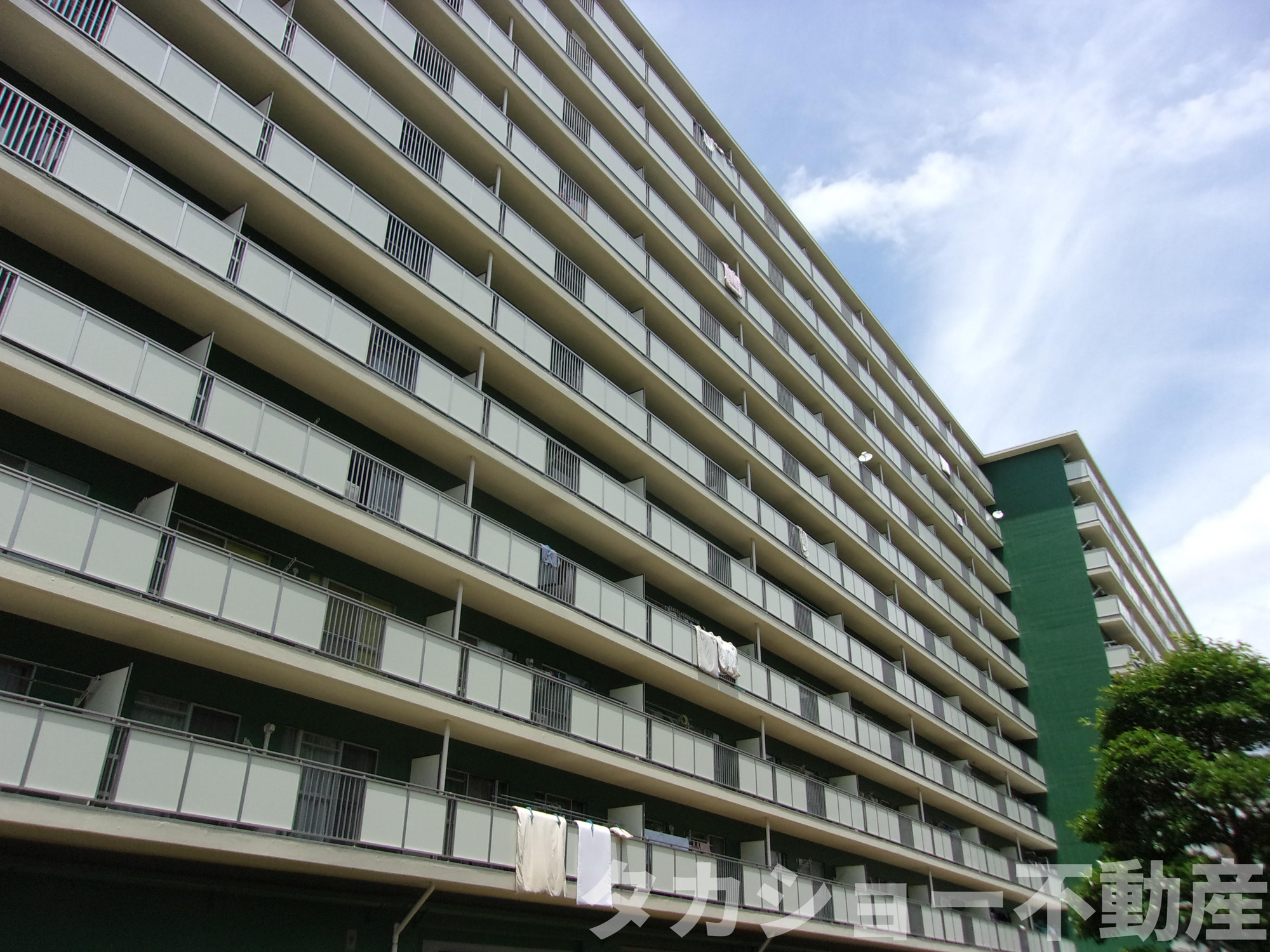 検見川パークハウスC棟の外観