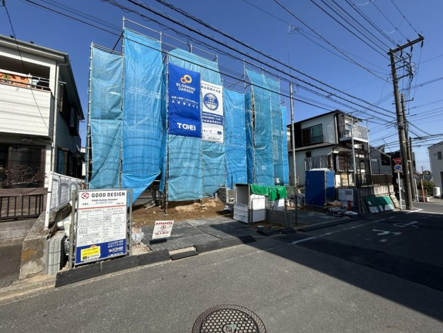 横浜市南区中里4丁目 新築戸建て【仲介手数料無料】カースペース2台の前面道路含む現地写真