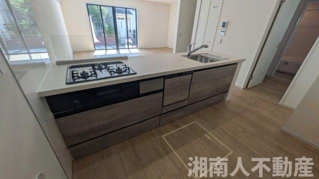 藤沢市片瀬４丁目２２１６－６０新築戸建てのキッチン|お料理しやすいキッチンです