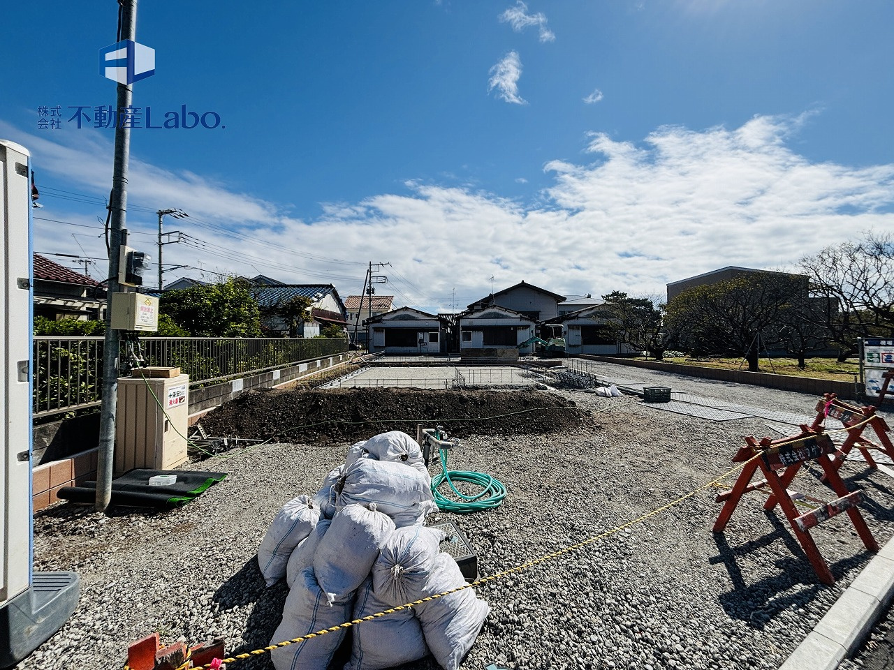 ハートフルタウン　沼津市小諏訪296番　全2棟　の外観|～本日ご見学が可能です～ 土日祝日はもちろん、平日のお仕事終わりのお時間でもご内覧可能です♪ ご見学ご希望がございましたらお気軽にご相談ください！ お問い合わせは、054-291-5201まで♪