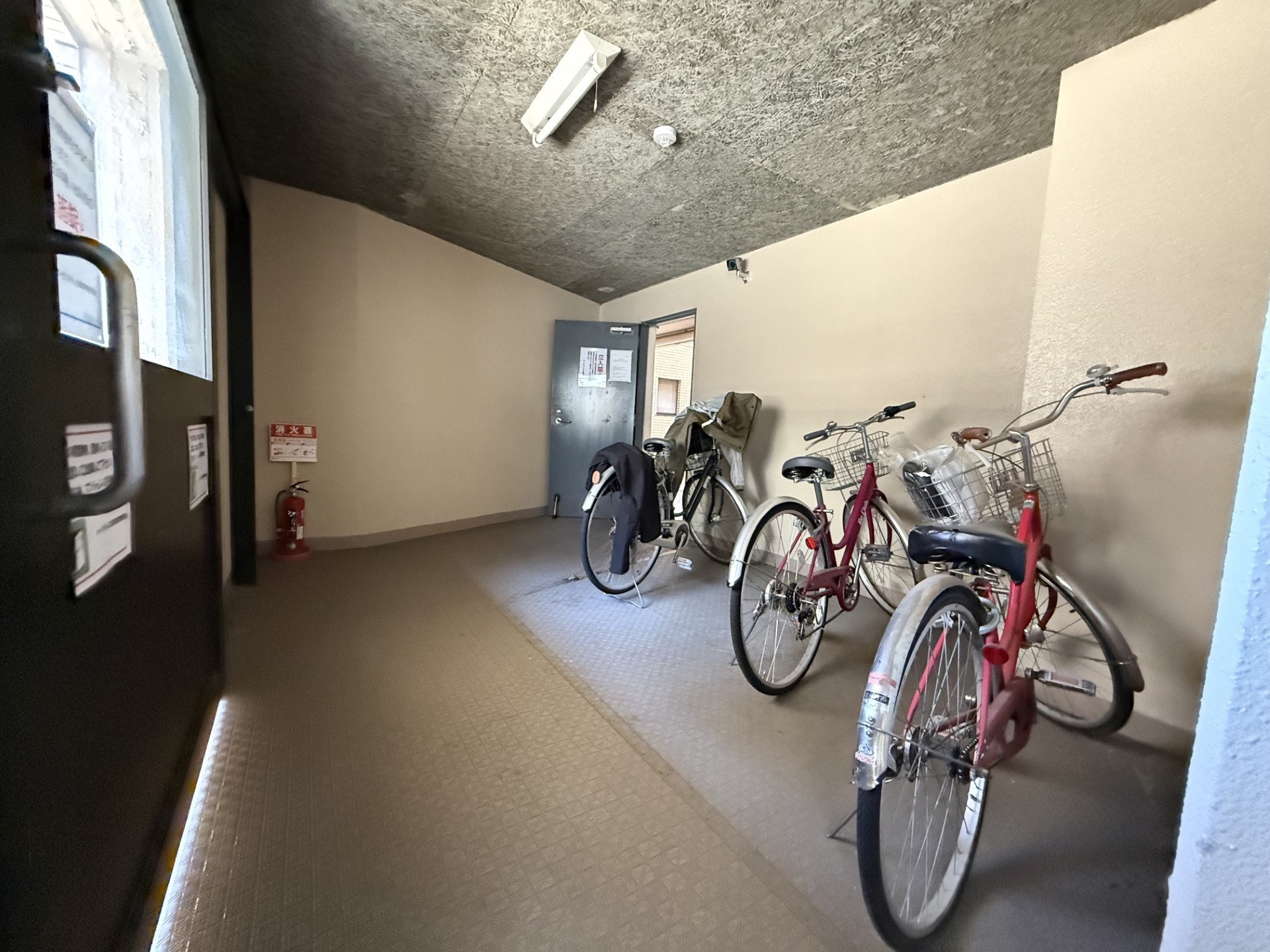 ホーユウパレス京都桂の駐輪場|駐輪場・バイク置場です。月額料金は無料です。