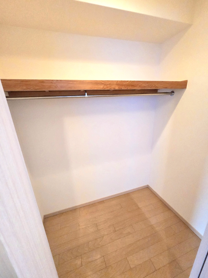 エルシア四条麩屋町の収納