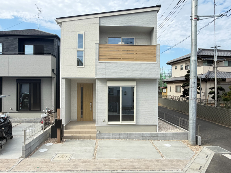 上尾市上平中央3丁目　6号棟　
