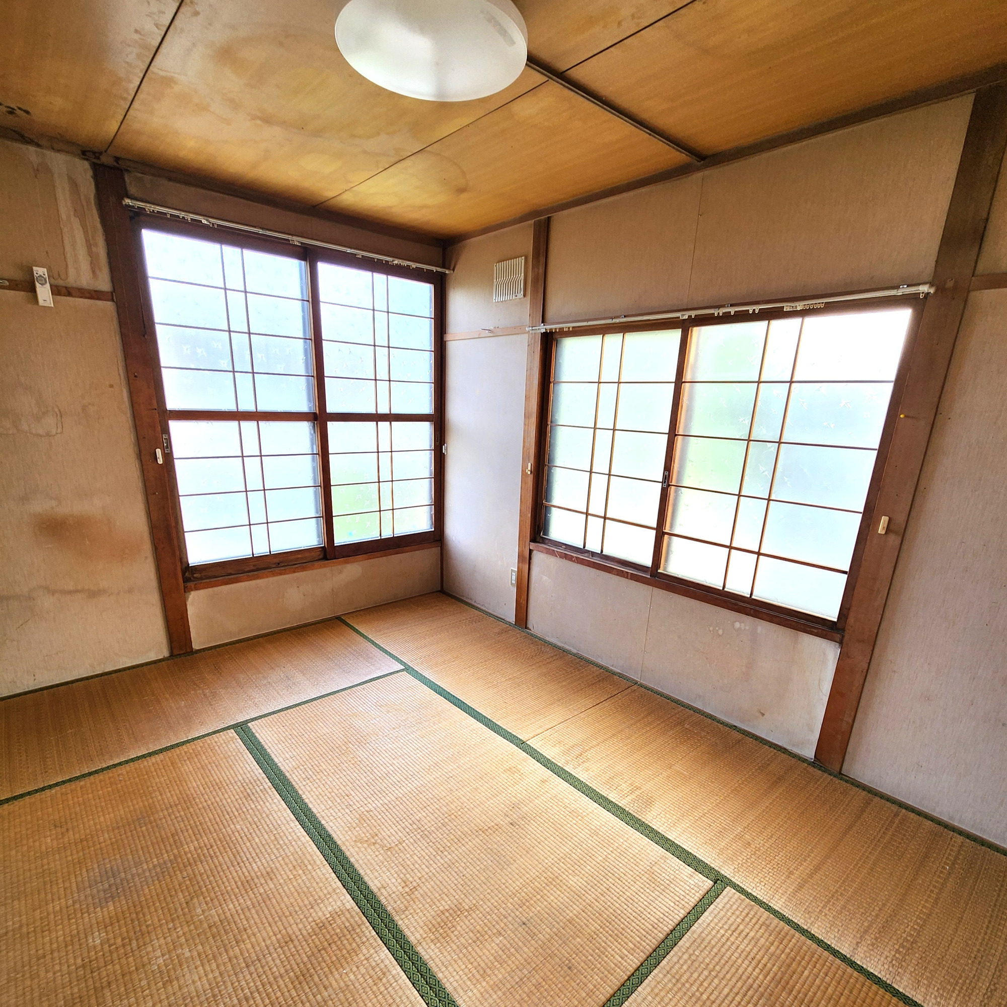 登別市常盤町2丁目15-3　ハイツTAKAの和室