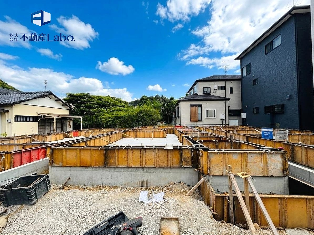 リーブルガーデン 清水区蜂ヶ谷　全3棟の外観|夢のマイホームが少しずつ形になっています♪
完成前だからこそ、現地確認がおすすめです♪