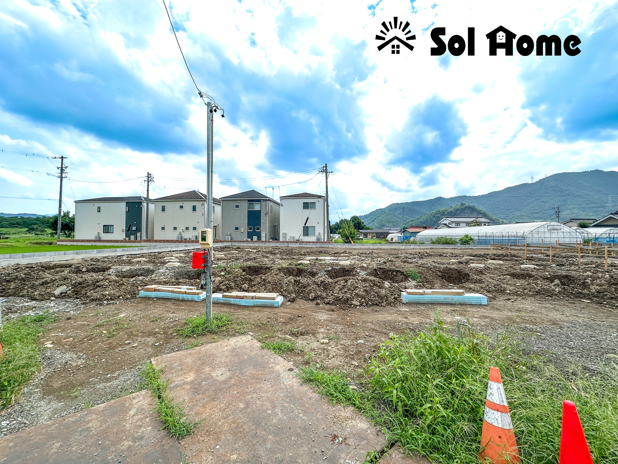 上田市上塩尻第２　新築住宅全５棟の外観|◆本日のご案内も大歓迎です♪◆ 図面や写真では分からない部分を不動産のプロが丁寧にご説明いたします！！ 年中無休のソルホームはいつでもお問い合わせをお待ちしております♪