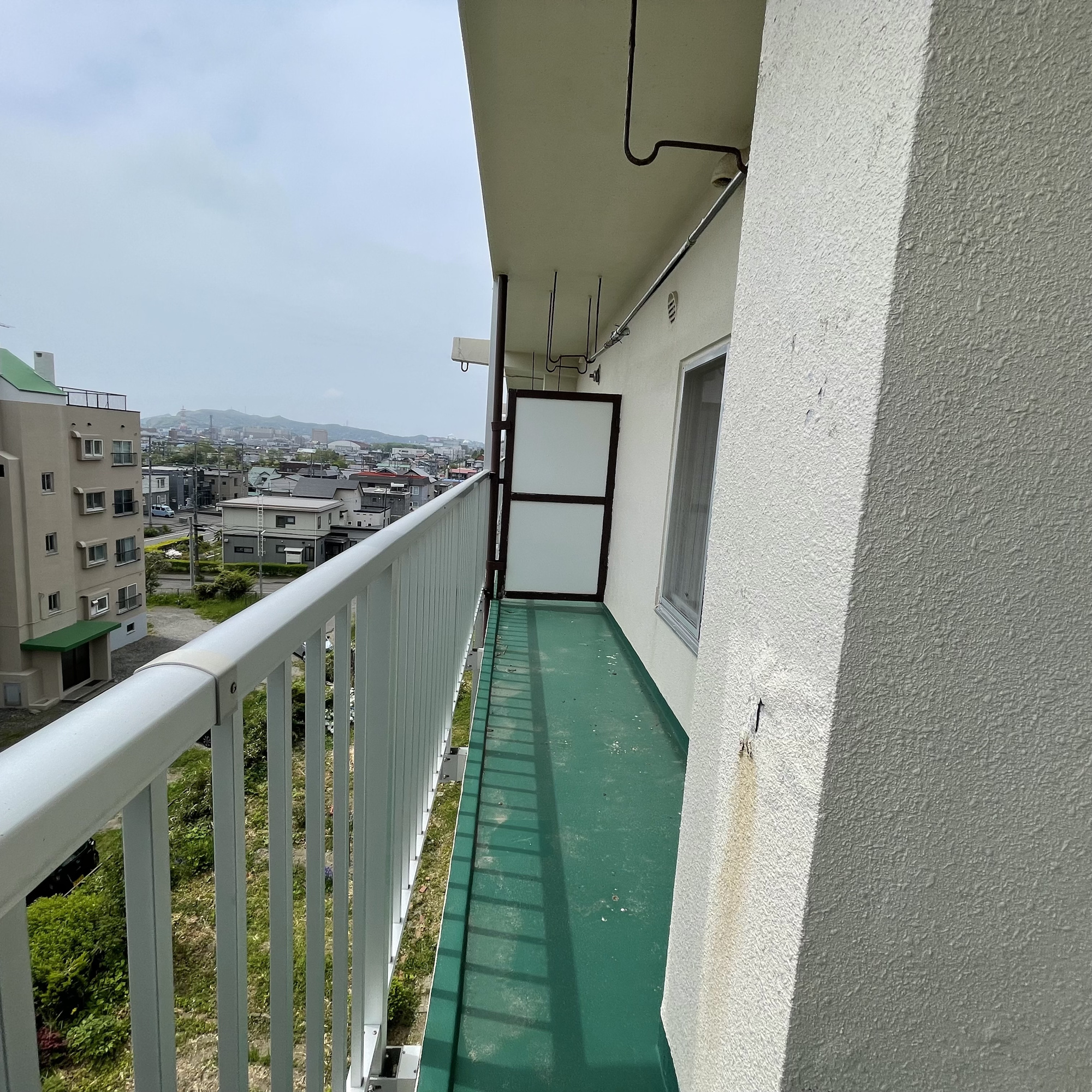 室蘭市高砂町2丁目7-6　高砂ハイツD棟のバルコニー