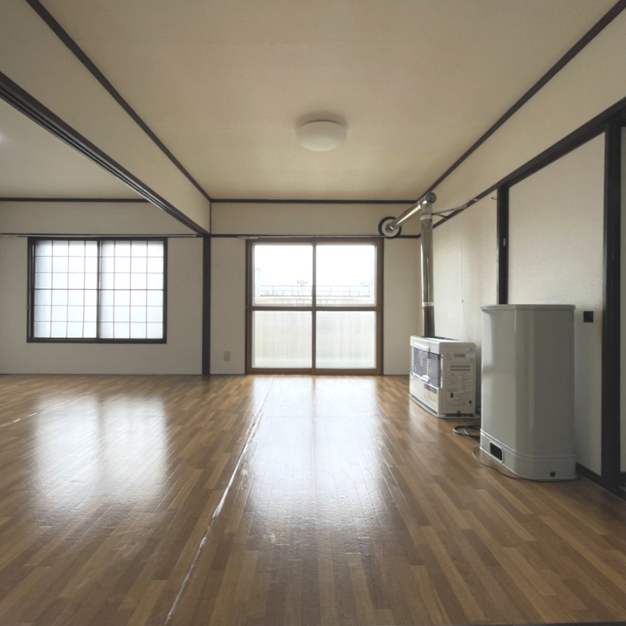 室蘭市高砂町2丁目7-6　高砂ハイツD棟の居間・リビング
