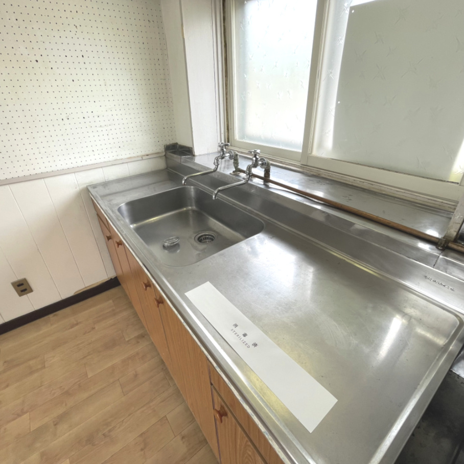 室蘭市高砂町2丁目7-6　高砂ハイツD棟のキッチン