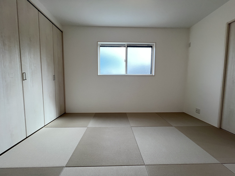 古河市上辺見　３号棟◆6.5帖和室　LDKに隣接した6.5帖の和室です！お子様の遊び場や、お昼寝スペースとして大活躍♪