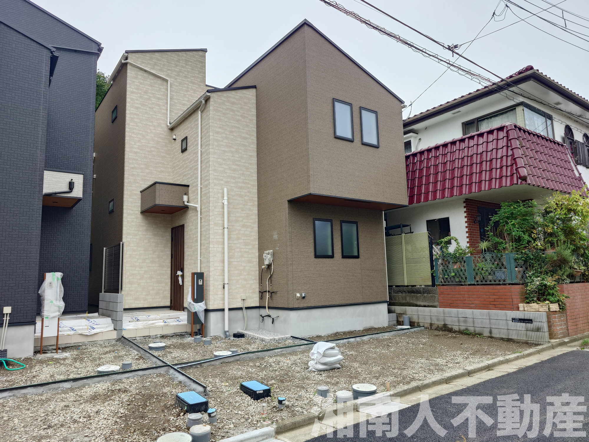 平塚市高根１丁目１８－１８新築戸建ての外観|外観も気になるポイント