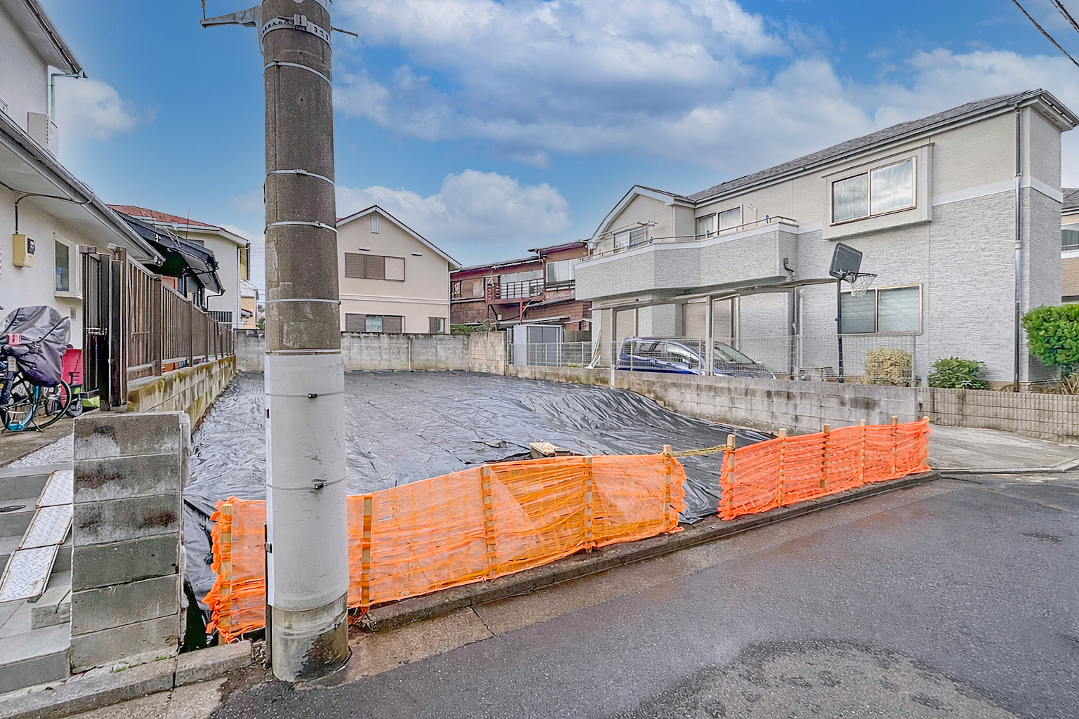宅地分譲［武蔵野市吉祥寺北町１丁目］の前面道路含む現地写真
