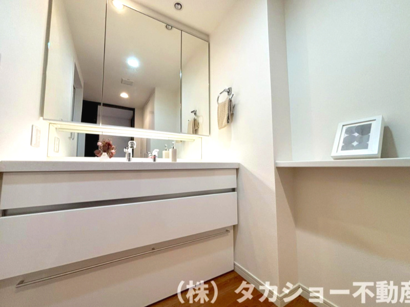 メビウスブレイン西千葉の独立洗面台|独立洗面台、朝の身支度には欠かせません