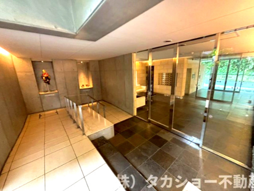 メビウスブレイン西千葉のエントランス|毎日通るエントランスはこのようになっています