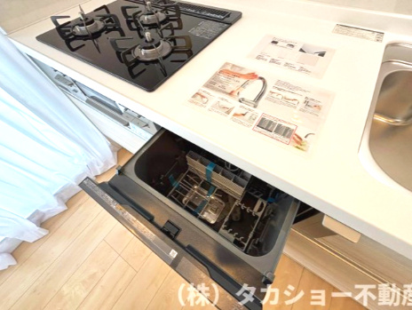 高洲三丁目住宅　19号棟のキッチン|キッチンにはあると嬉しい食洗機付!!