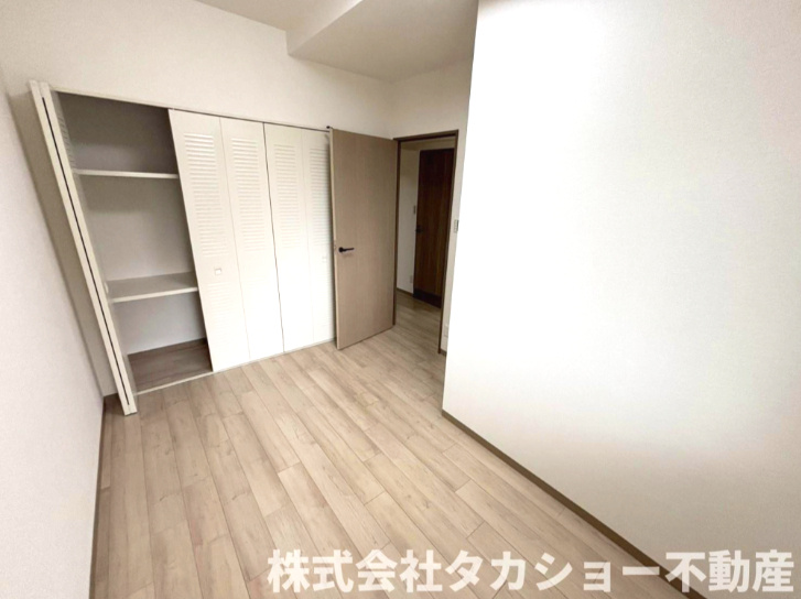 ちはら台ファミールハイツ　7号棟の洋室
