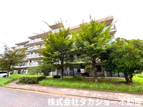 ちはら台ファミールハイツ　7号棟の外観