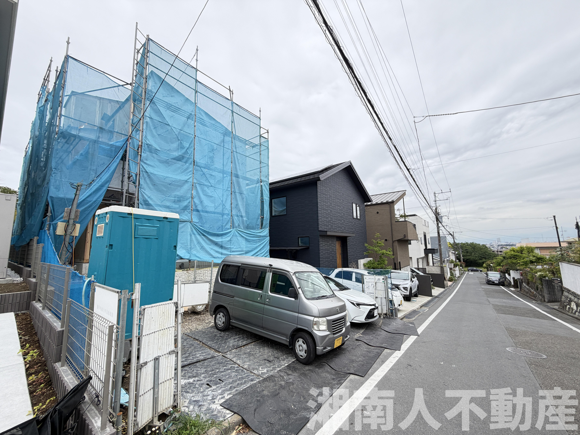 藤沢市片瀬山５丁目１０８０－２１０新築戸建ての前面道路含む現地写真|前面道路含む現地写真です
