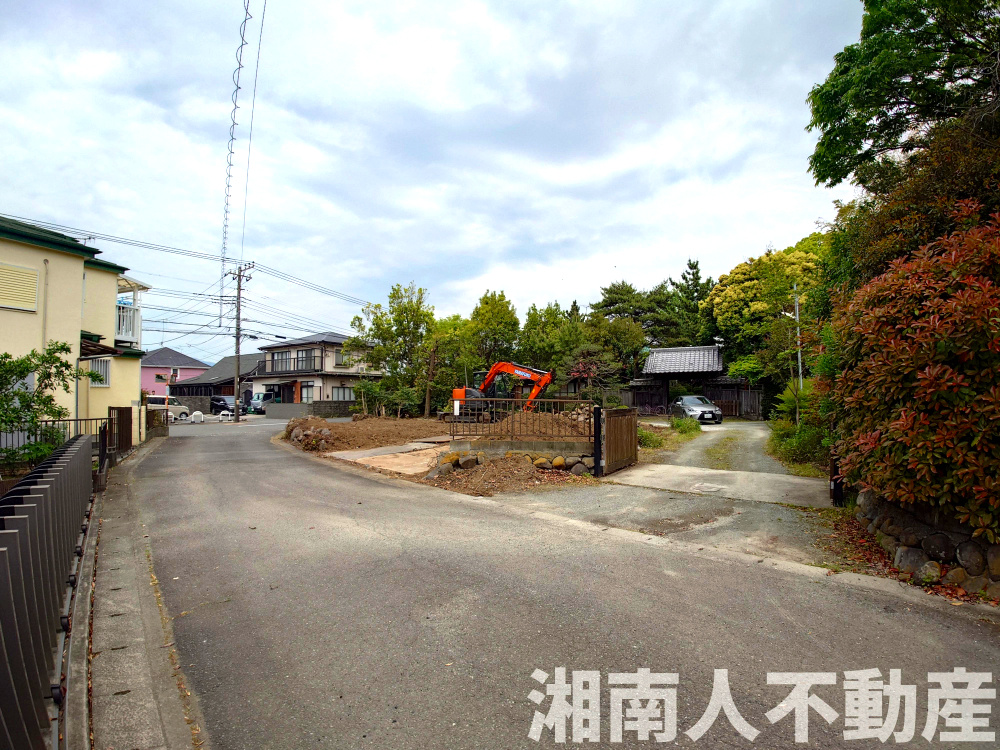 高座郡寒川町倉見　全２棟　の前面道路含む現地写真|前面道路含む現地写真です
