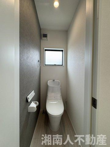 高座郡寒川町宮山Ⅱのトイレ|シンプルで使いやすいトイレです