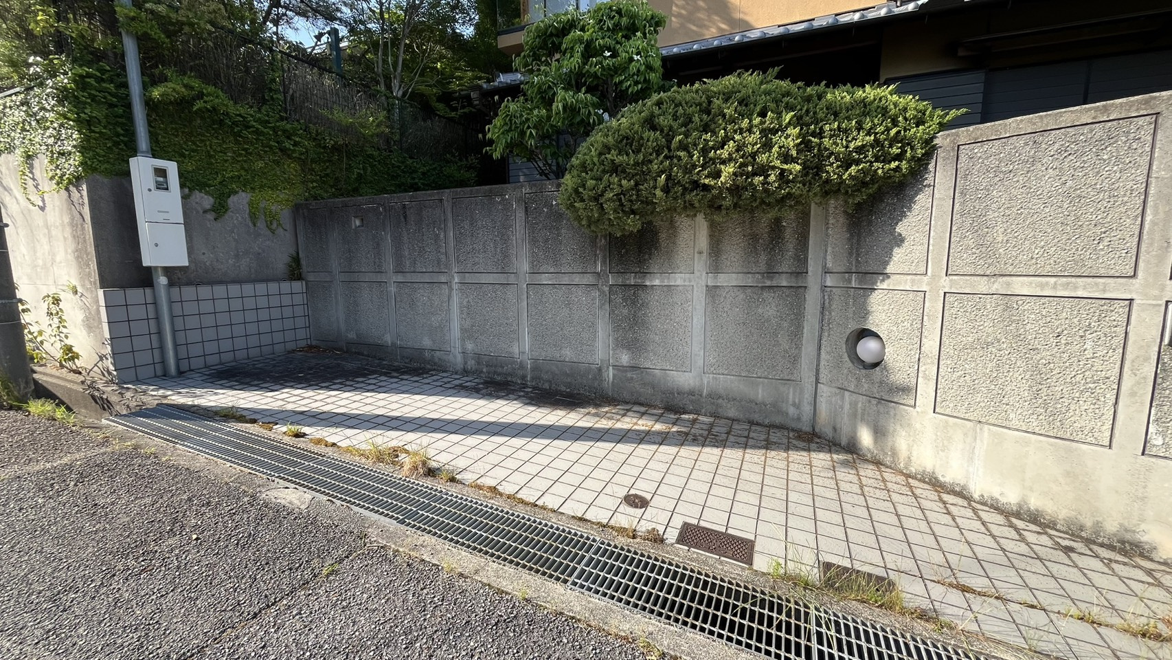 神戸市北区藤原台北町２丁目　戸建住宅の駐車場